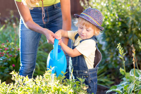 These Words Make Kids More Helpful And Persistent