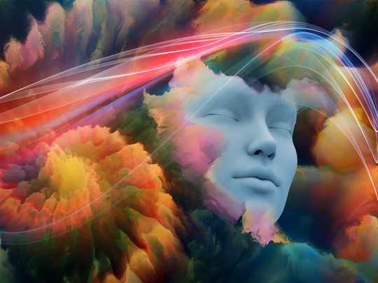 Here's How To Train Your Brain For Lucid Dreaming