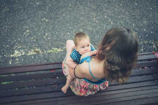 Want To Breastfeed? These 5 Things Will Make It Easier