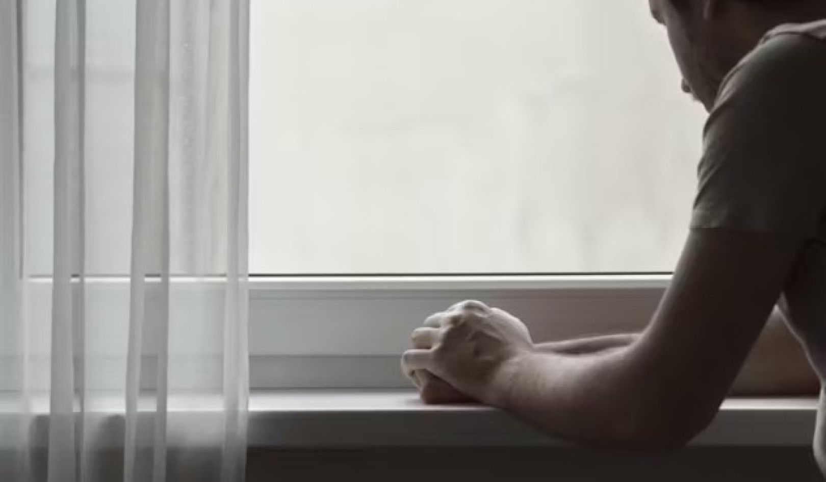 Men's Emotional Disconnection: Why Loneliness is Growing