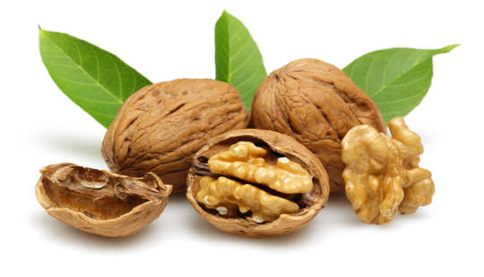 Why It's Good To Eat Walnuts