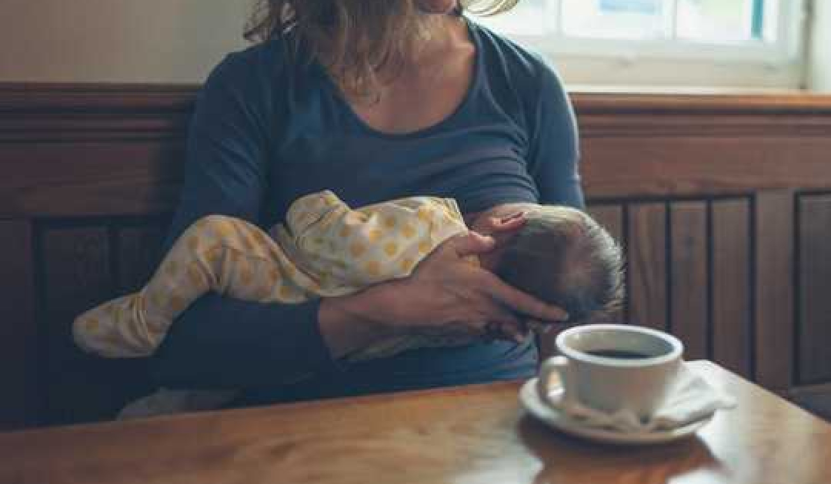 Want To Breastfeed? These 5 Things Will Make It Easier