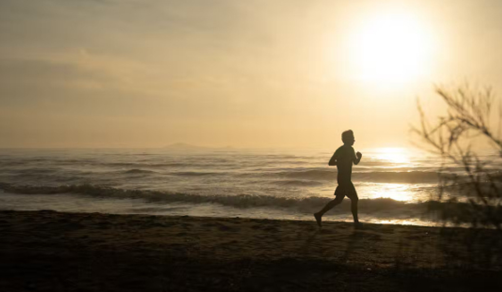 Your Body's Internal Clock Dictates When You Eat, Sleep