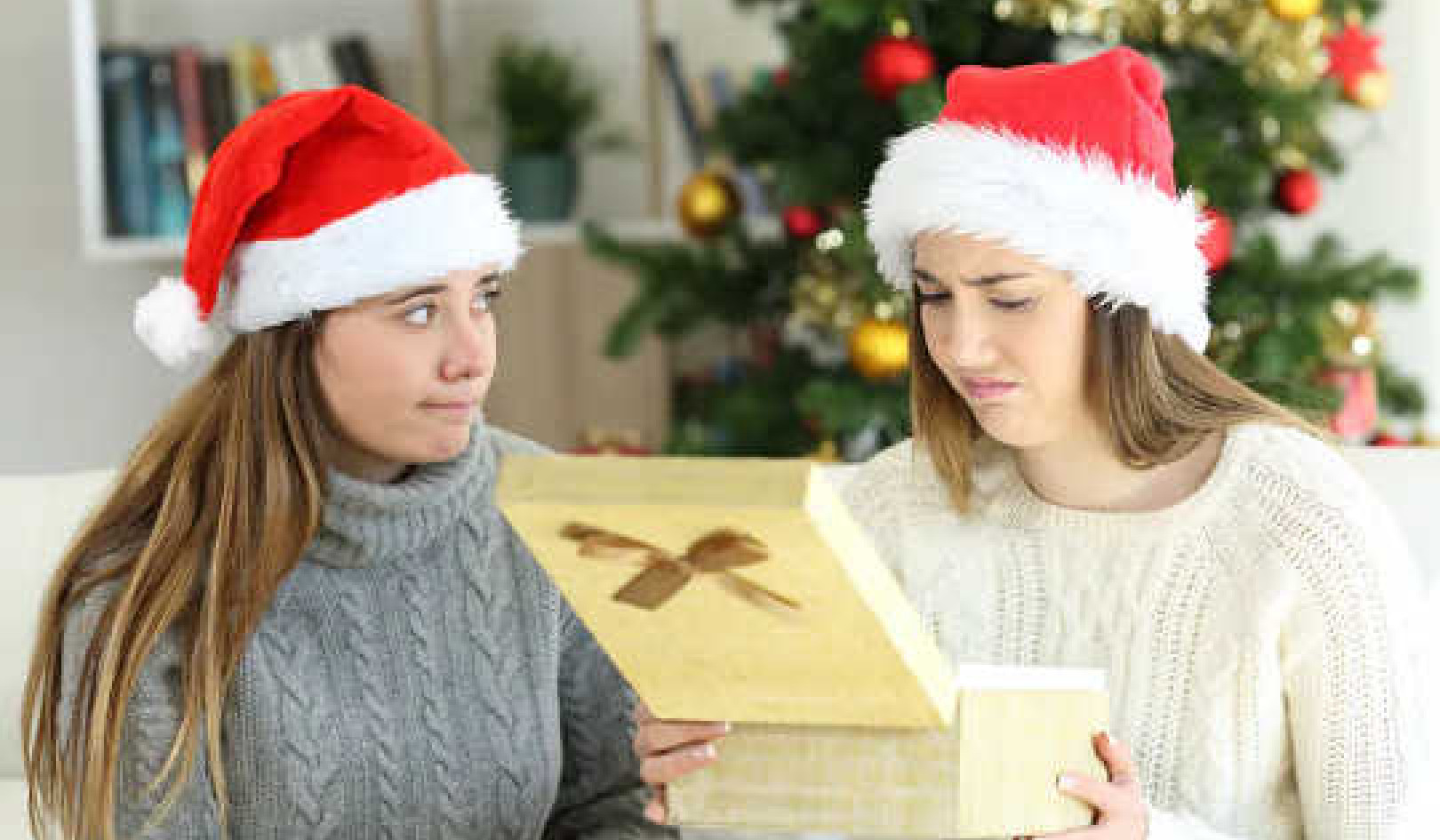 How To Choose The Right Christmas Gift: Tips From Psychological Research